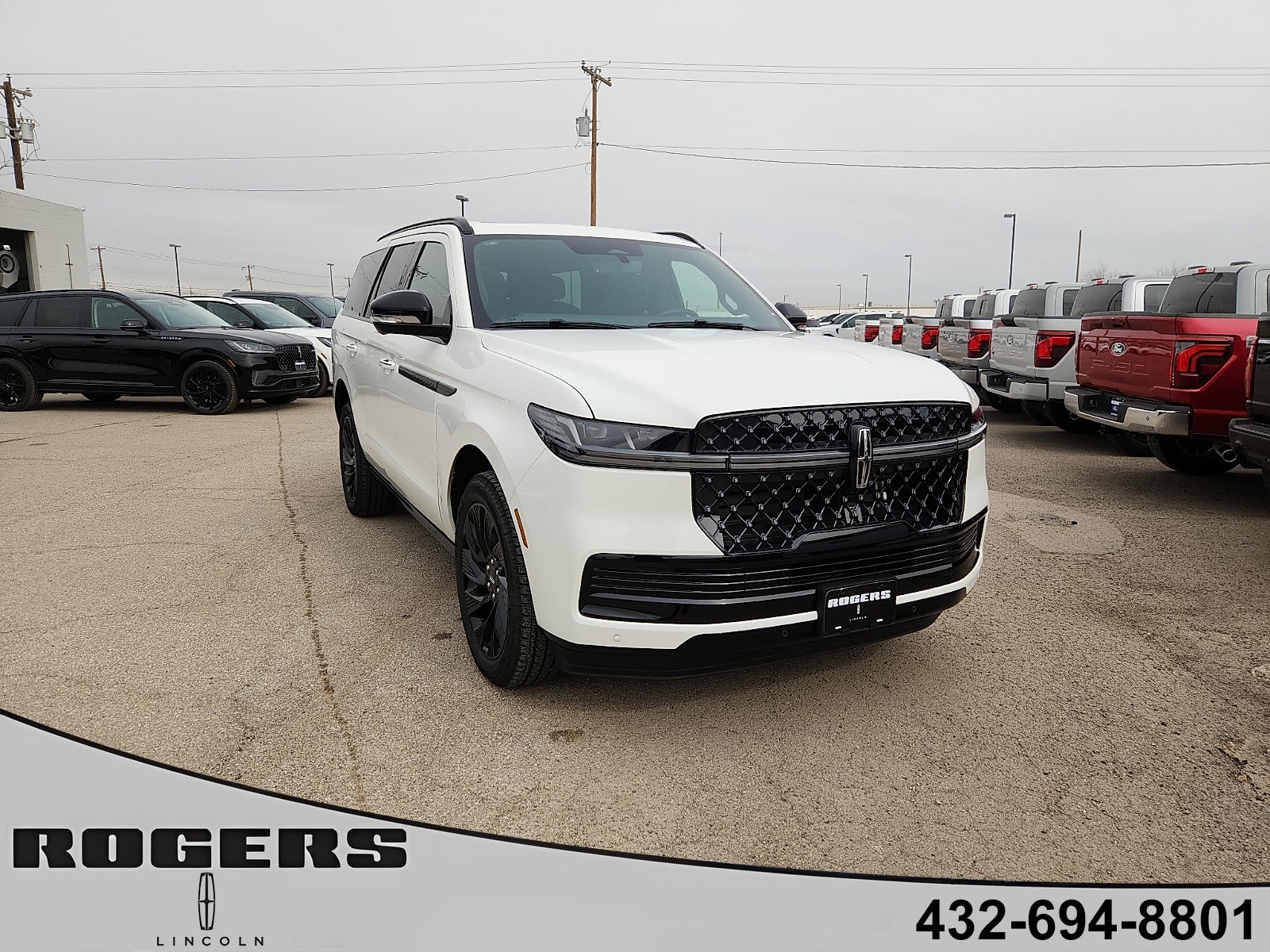 2026 Lincoln Navigator Reserve in Pristine White Metallic Tri-Coat — front three-quarter view