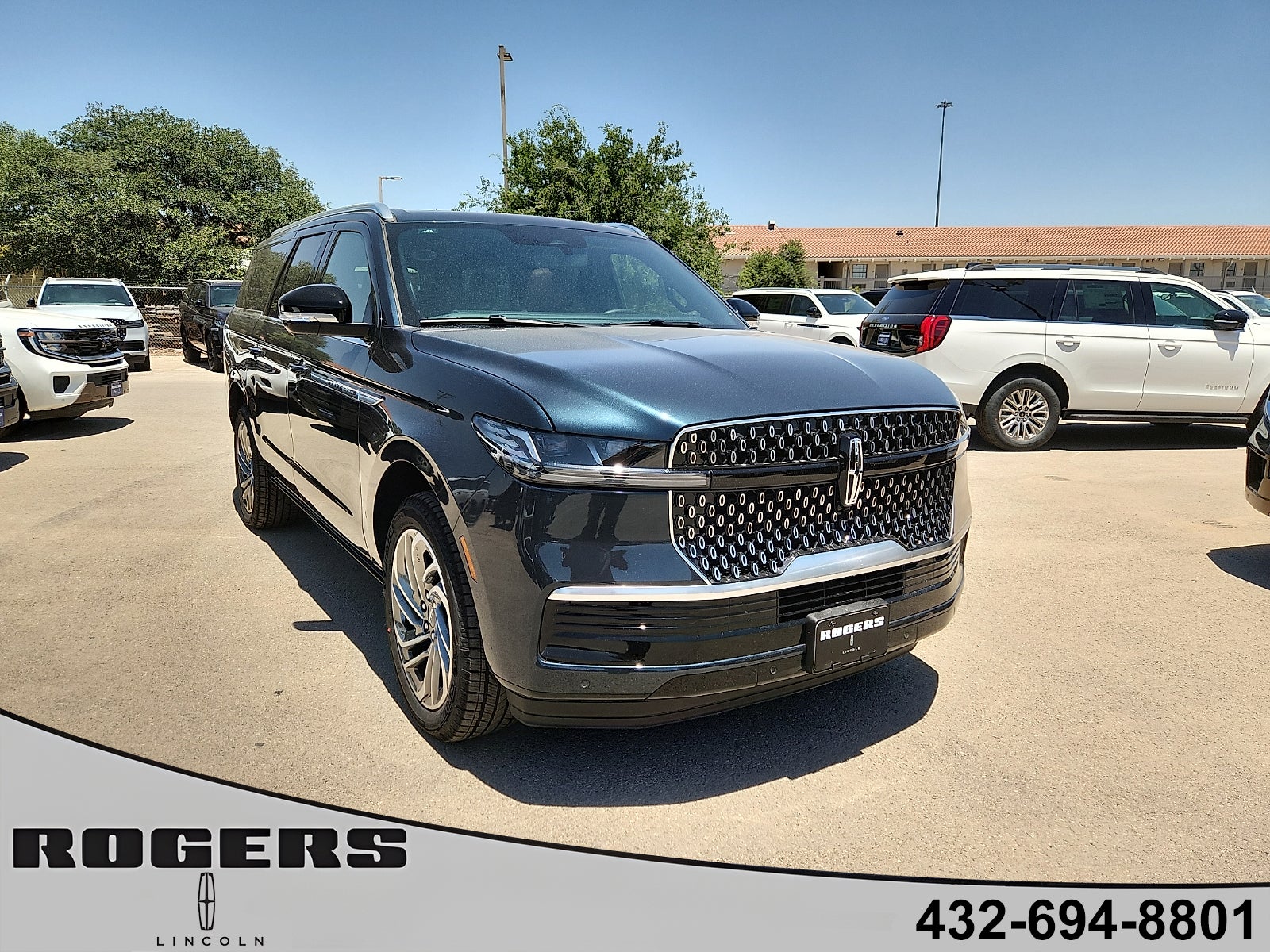 2026 Lincoln Navigator L Reserve in Flight Blue Metallic Clearcoat — front three-quarter view