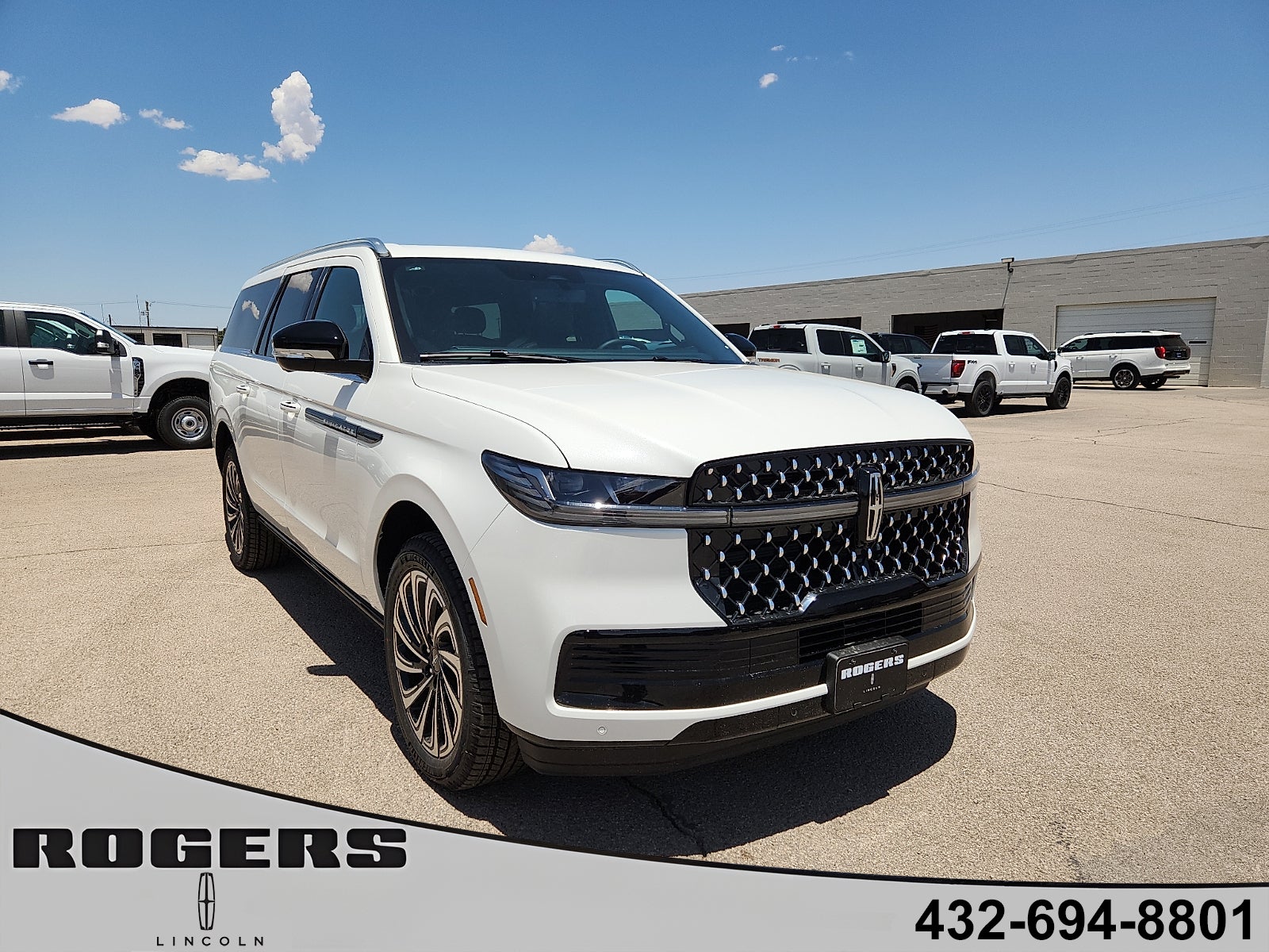 2026 Lincoln Navigator L Black Label in Pristine White Metallic Tri-Coat — front three-quarter view